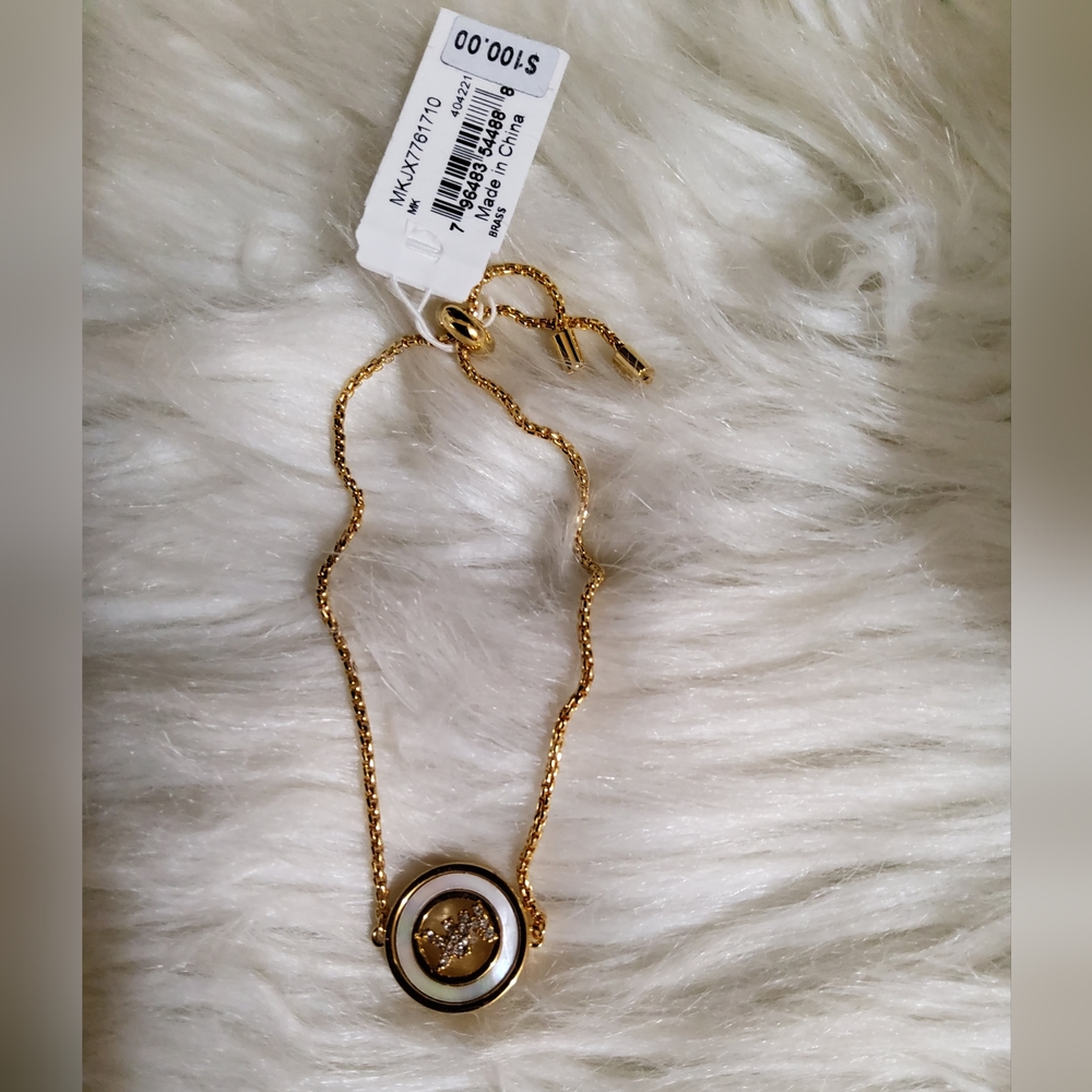 MK Bracelet - Picture 11 of 17